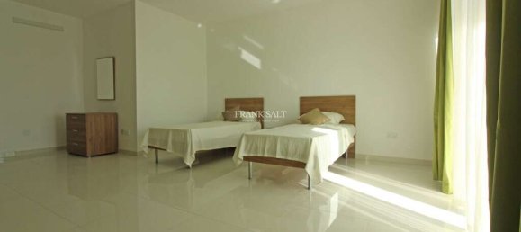 3 bedrooms Apartment in Mellieha, Malta No. 11019 6