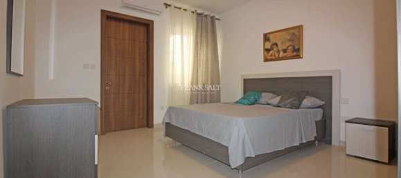 3 bedrooms Apartment in Mellieha, Malta No. 11019 9