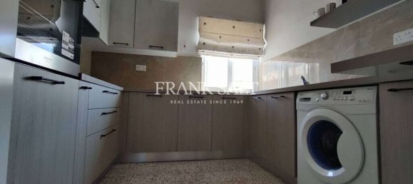 3 chambres Appartement à Saint Paul's Bay, Malta No. 10107 5