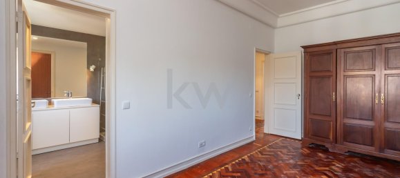 4 bedrooms Apartment in Lisbon, Portugal No. 90097 8