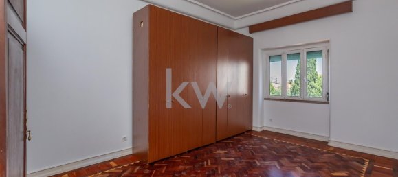 4 bedrooms Apartment in Lisbon, Portugal No. 90097 5