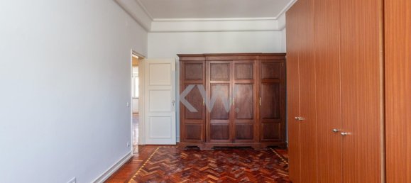 4 bedrooms Apartment in Lisbon, Portugal No. 90097 7