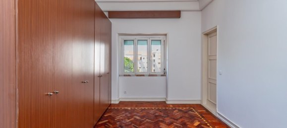 4 bedrooms Apartment in Lisbon, Portugal No. 90097 6