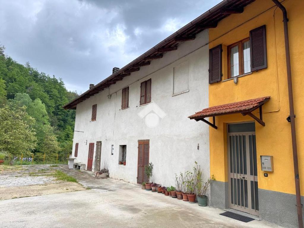 1 bedroom House in Benevello, Italy No. 315719