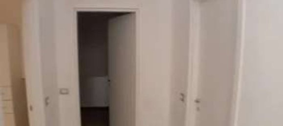 3-salle Villa à Busto Arsizio, Italy No. 8973 5