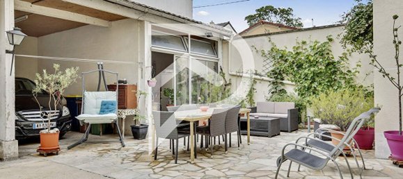 4 bedrooms House in Colombes, France No. 181204 7