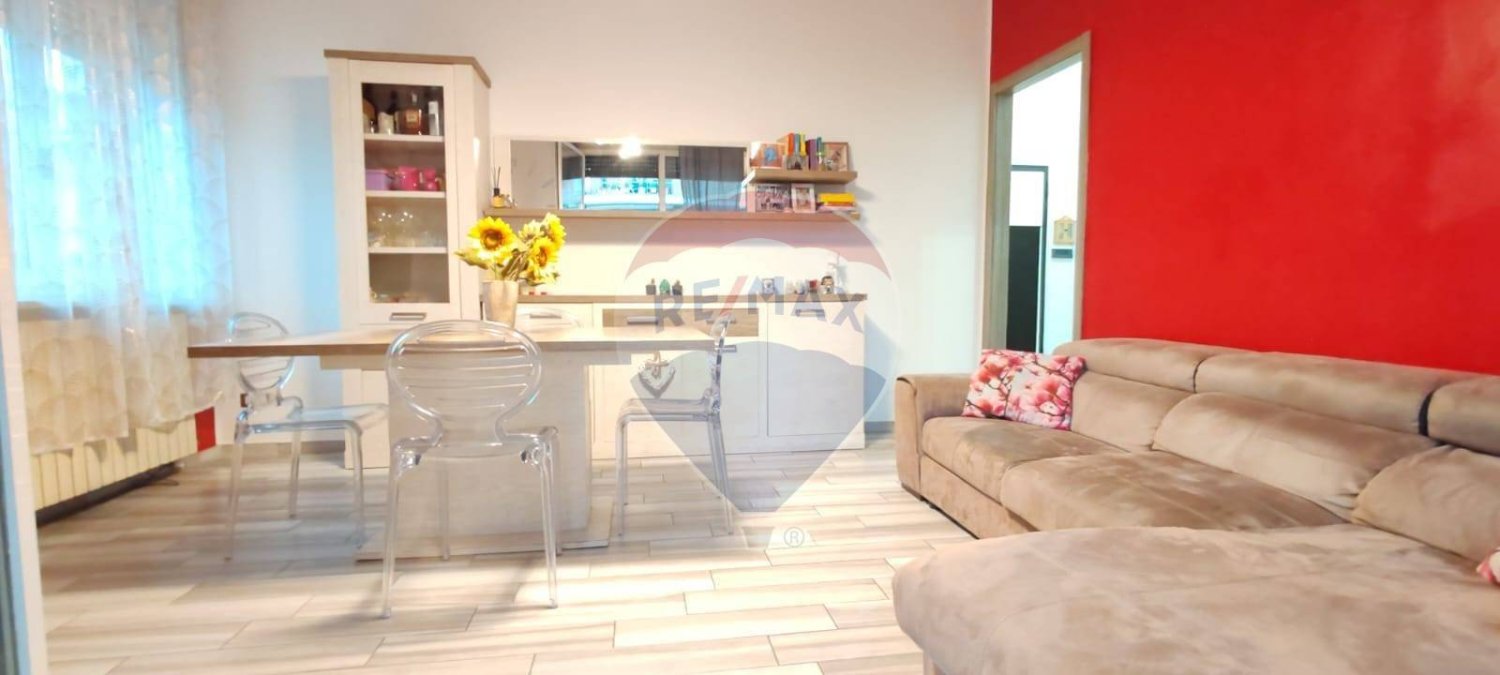 2 chambres Appartement à Gallarate, Italy No. 230210