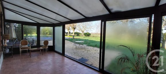 2 bedrooms House in Pithiviers, France No. 78479 6