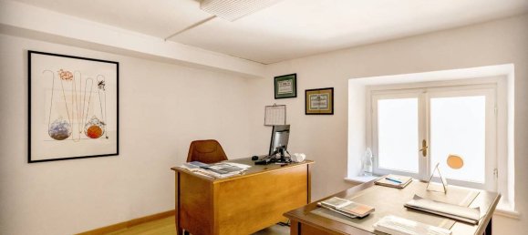 10 bedrooms Apartment in Rome, Italy No. 300258 16