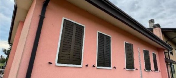 4 rooms Apartment in Eraclea, Italy No. 16182 6