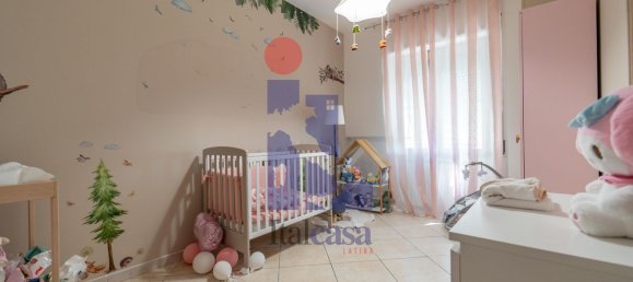 Apartamento de 3 divisões em Latina, Italy N.º 286724 14