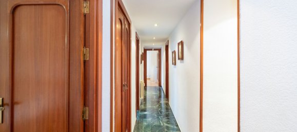 4 bedrooms Apartment in Granada, Spain No. 20039 26