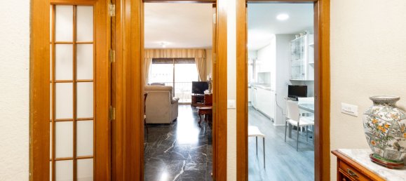 4 bedrooms Apartment in Granada, Spain No. 20039 10