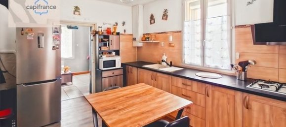 2 bedrooms House in Pierre-de-Bresse, France No. 353409 3