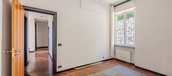 Вилла с 2 спальнями в Генуя, Италия № 329963 10