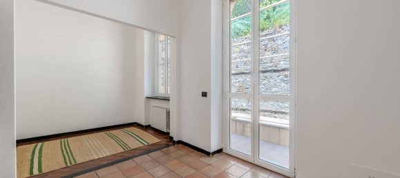 2 Schlafzimmer Villa in Genoa, Italy, Nr. 329963 24