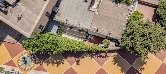 Вилла с 2 спальнями в Генуя, Италия № 329963 21