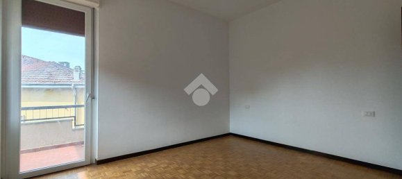 Apartamento T2 em Opera, Italy N.º 67415 28