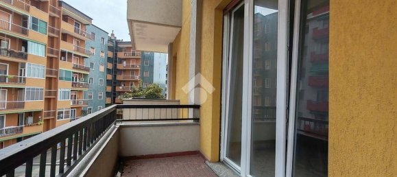 Apartamento T2 em Opera, Italy N.º 67415 16