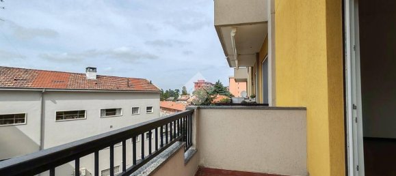Apartamento T2 em Opera, Italy N.º 67415 32