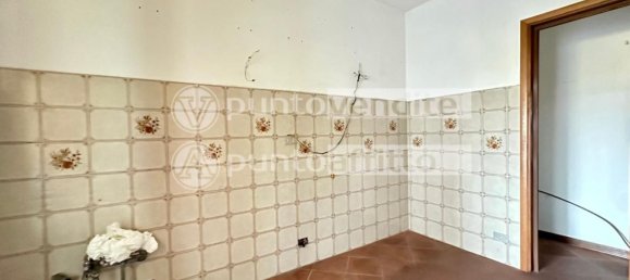 6 Schlafzimmer Wohnung in Lucca, Italy, Nr. 327337 6