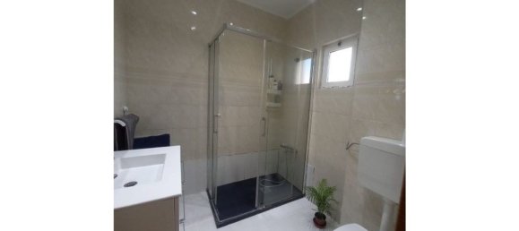 Квартира с 3 спальнями в Алмада, Португалия № 156073 22