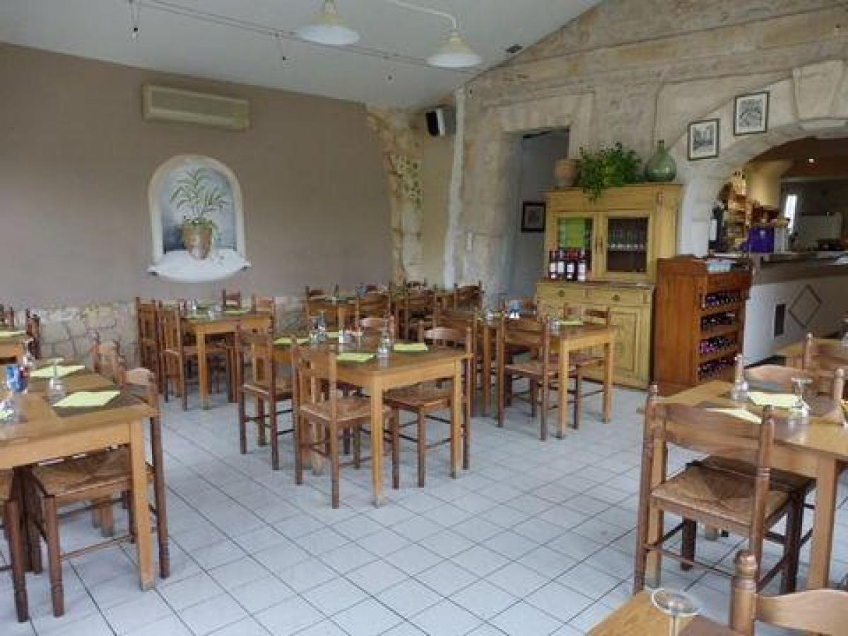 Escritório em Tarascon, France 110 m² N.º 17418