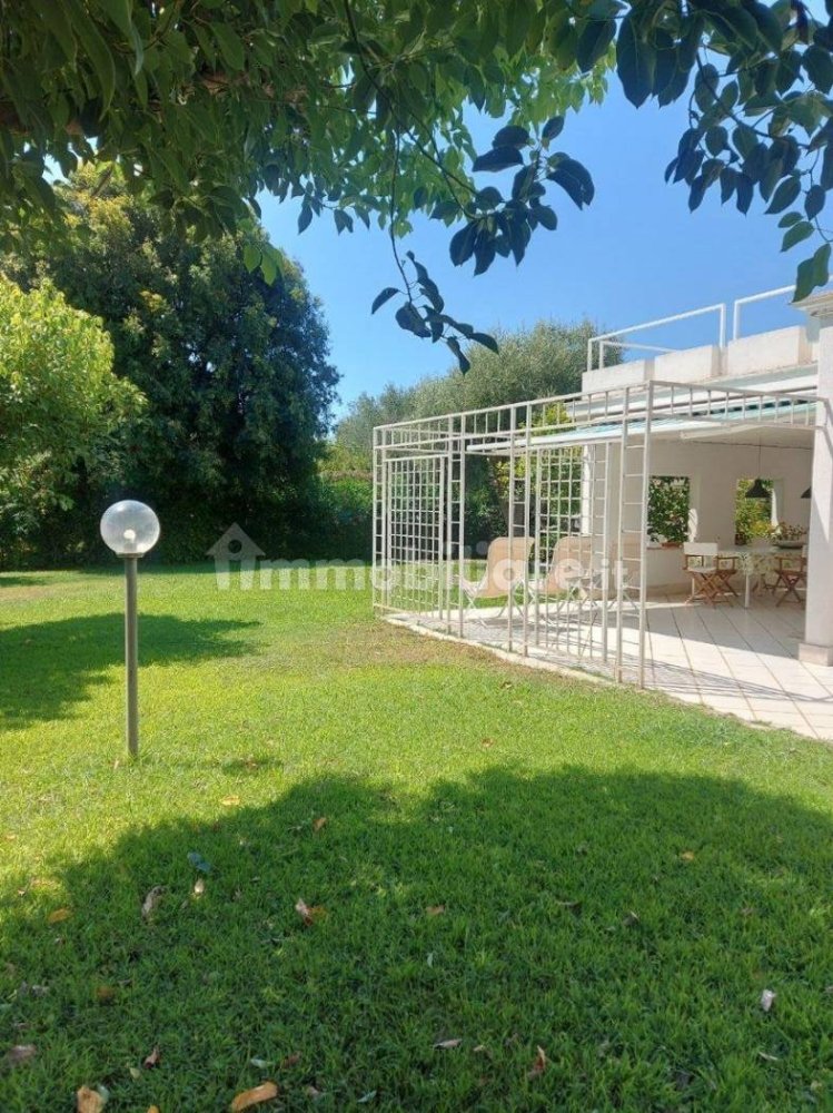 Villa de 2 dormitorios en Nettuno, Italy No. 258332