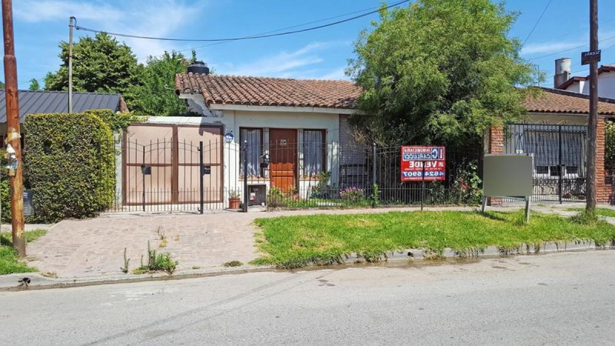 Дом с 2 спальнями в Итусаинго, Аргентина № 79099