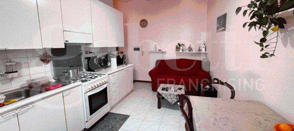 2 Schlafzimmer Wohnung in Perugia, Italy, Nr. 115552 4