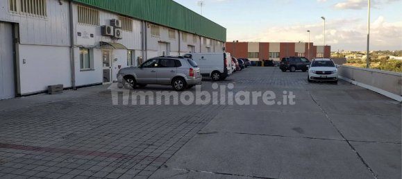 3-Zimmer Gewerbliche Immobilie in Cagliari, Italy, Nr. 308394 17
