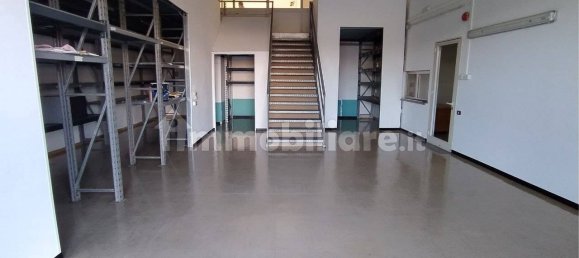 3-Zimmer Gewerbliche Immobilie in Cagliari, Italy, Nr. 308394 10