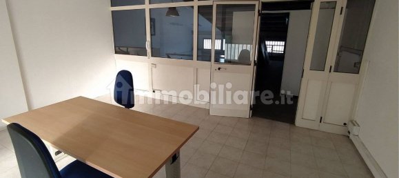 3-Zimmer Gewerbliche Immobilie in Cagliari, Italy, Nr. 308394 14