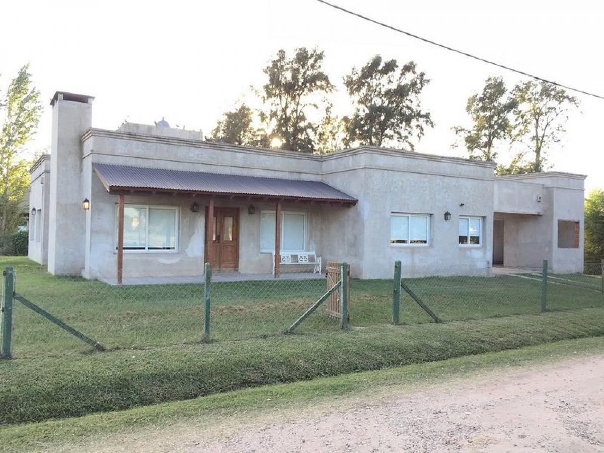 2 غرف نوم منزل في Lobos, Argentina رقم 57321