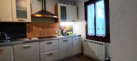 5 rooms House in Conegliano, Italy No. 272349 8