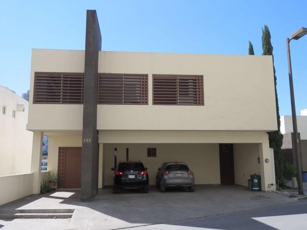 3 bedrooms House in Nuevo Leon, Mexico No. 164810