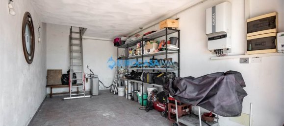 4 bedrooms Villa in Novi di Modena, Italy No. 59546 32