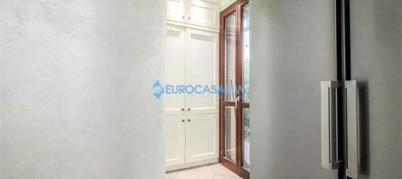 4 bedrooms Villa in Novi di Modena, Italy No. 59546 14