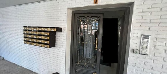 3 bedrooms Apartment in Fuenlabrada, Spain No. 137080 3