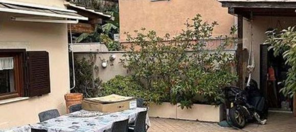 3 rooms Apartment in Rome, Italy No. 198959 9