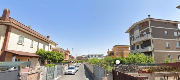 3 rooms Apartment in Rome, Italy No. 198959 2