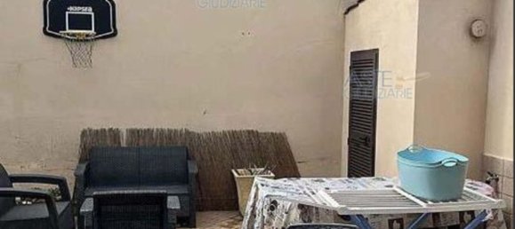 3 rooms Apartment in Rome, Italy No. 198959 10