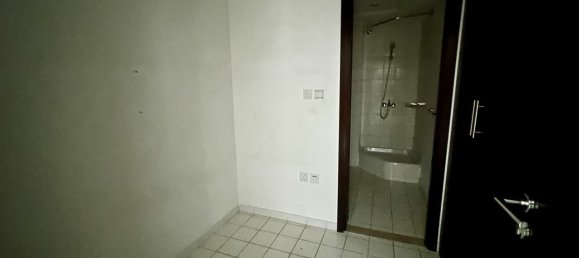 Квартира с 3 спальнями в Даунтаун Дубай (Даунтаун Бурдж Дубай), ОАЭ № 110702 10