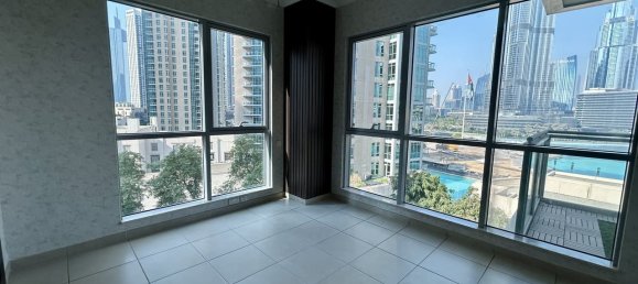 Квартира с 3 спальнями в Даунтаун Дубай (Даунтаун Бурдж Дубай), ОАЭ № 110702 2