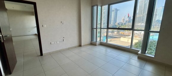 Квартира с 3 спальнями в Даунтаун Дубай (Даунтаун Бурдж Дубай), ОАЭ № 110702 13