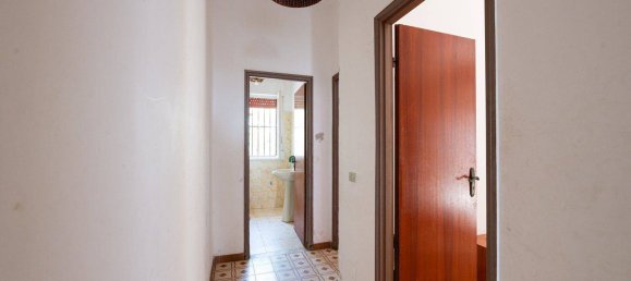 3 Schlafzimmer Villa in Vittoria, Italy, Nr. 44241 28