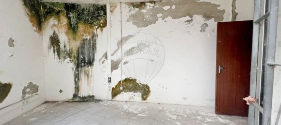 Склад 230м² в Алкоэнтре, Португалия № 87978 4