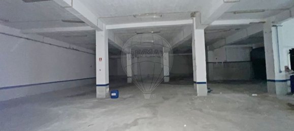 Склад 230м² в Алкоэнтре, Португалия № 87978 19