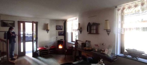 Bâtiment à Aprica, Italy 1361m² No. 281617 10