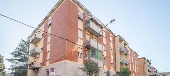 4 rooms Apartment in Bologna, Italy No. 26260 33